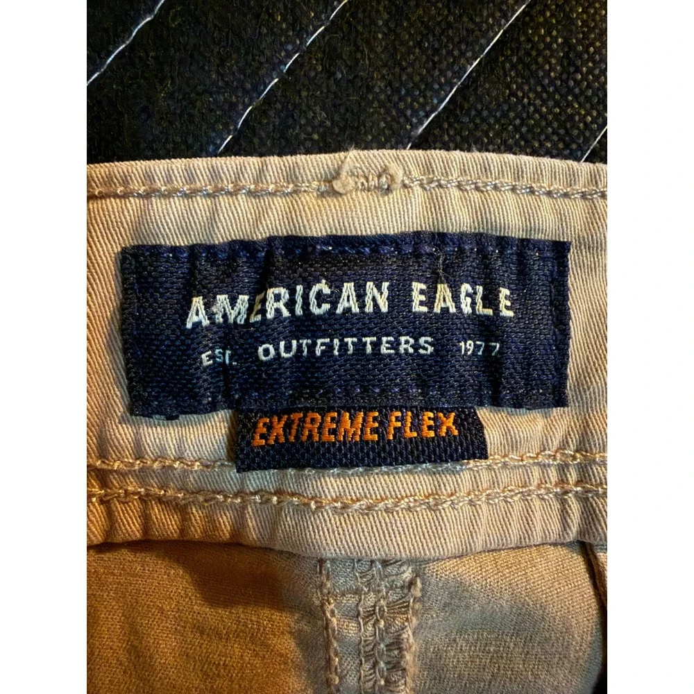 American Eagle Extreme Flex Relaxed Straight Pants Mens 33x30 Khaki Tan Chino
